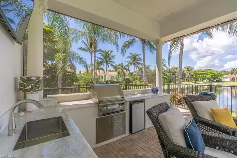 Exterior - 2125 Modena Ct, Naples, FL 34105 photo 5 of 11