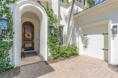 Exterior - 2125 Modena Ct, Naples, FL 34105 photo 2 of 11