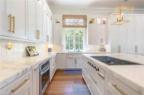Kitchen - 2125 Modena Ct, Naples, FL 34105 photo 2 of 4