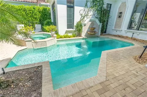 Exterior - 2125 Modena Ct, Naples, FL 34105 photo 9 of 11