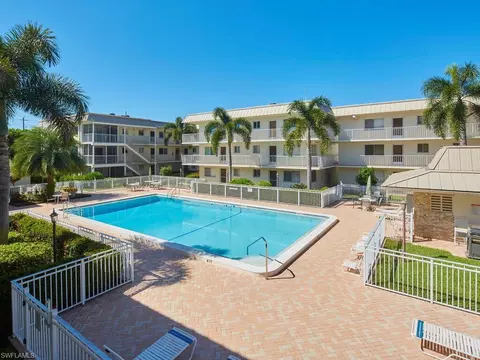 766 Central Ave #116, Naples, FL 34102