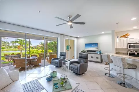5015 Marina Cove Dr #102, Naples, FL 34112