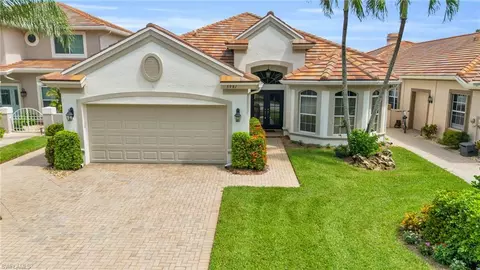 5981 Ashford Ln, Naples, FL 34110