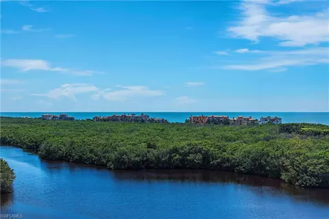 8990 Bay Colony Dr #802, Naples, FL 34108