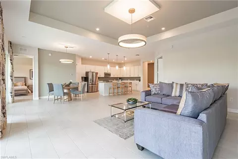 172 Indies Dr E # 201, Naples, FL 34114 photo 2
