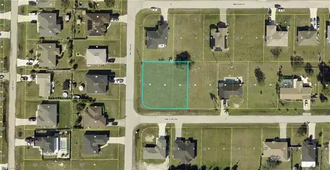 635 NW 13th Ter, Cape Coral, FL 33993
