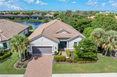 8482 Viale Cir, Naples, FL 34114