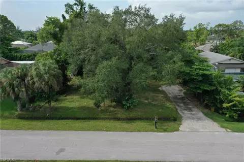 2808 Van Buren Ave, Naples, FL 34112