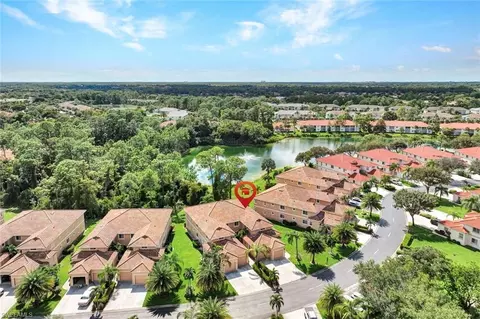 735 Luisa Ln #4, Naples, FL 34104