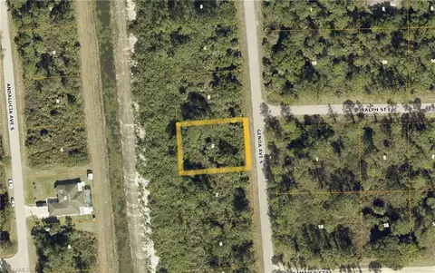 154 Genoa Ave S, Lehigh Acres, FL 33974