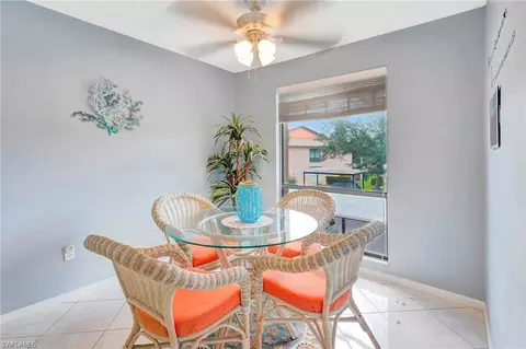 240 Pebble Beach Cir #F202, Naples, FL 34113