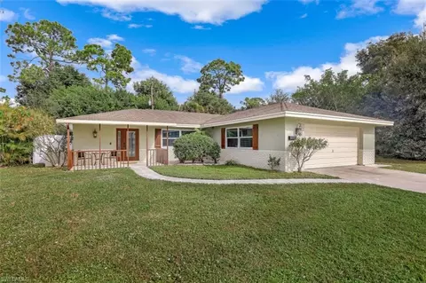 2473 Poinciana St, Naples, FL 34105