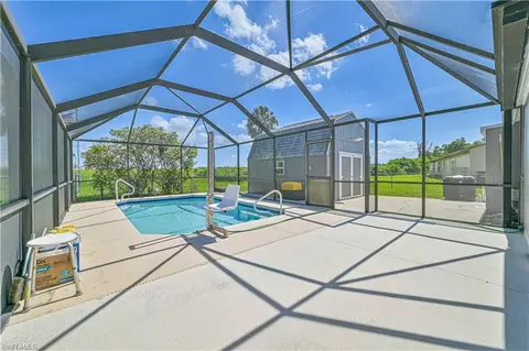 44174421 Ruthann Ct, North Fort Myers, FL 33917