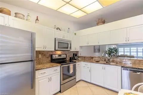 3512 Antarctic Cir #2508, Naples, FL 34112