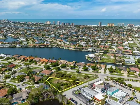 1127 Marco Lake Dr, Marco Island, FL 34145
