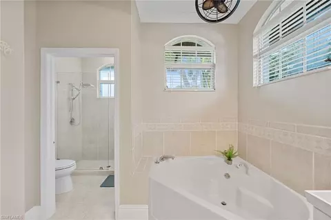 Bath - 38 Heritage Way, Naples, FL 34110 photo 2 of 4