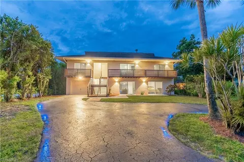 1740 16th St NE, Naples, FL 34120