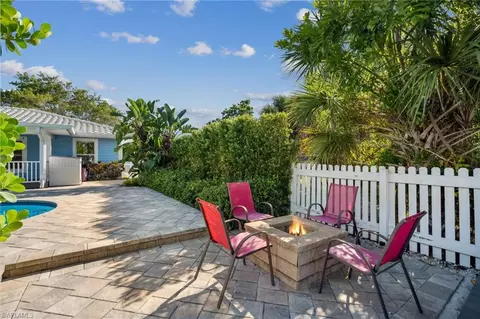 2777 Gulfview Dr, Naples, FL 34112 photo 17