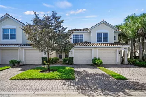 1295 Henley St #1202, Naples, FL 34105