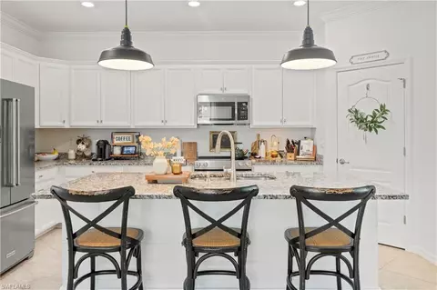 Kitchen - 9375 Foxglove Ln, Naples, FL 34120 photo 3 of 4