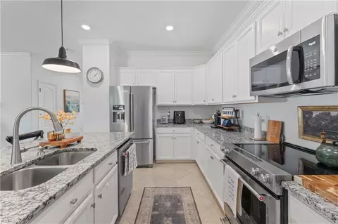 Kitchen - 9375 Foxglove Ln, Naples, FL 34120 photo 2 of 4