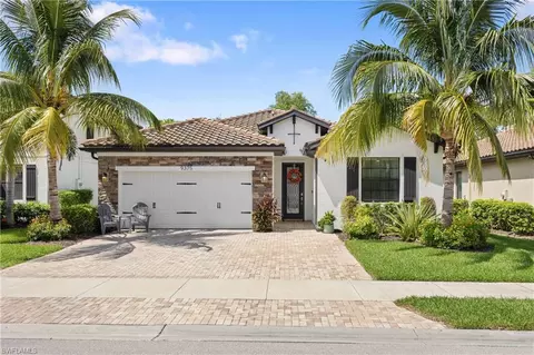 Exterior - 9375 Foxglove Ln, Naples, FL 34120 photo 2 of 8