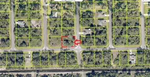 2001 Roosevelt Ave, Alva, FL 33920