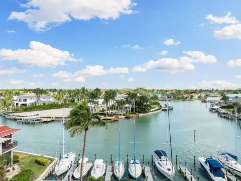 View/Area - 2170 Gulf Shore Blvd N #1-61E, Naples, FL 34102 photo 2 of 2