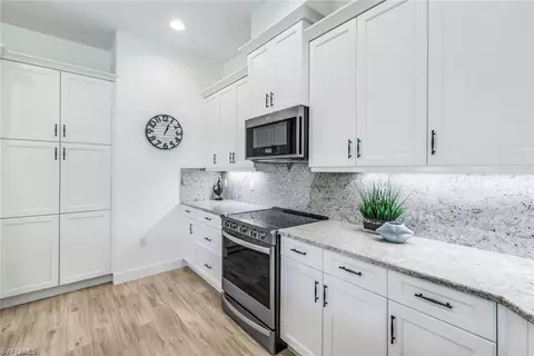 6408 Arriba Ave, Naples, FL 34113 photo 12