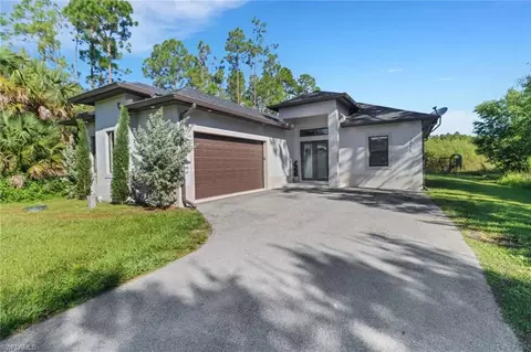 2975 66th Ave NE, Naples, FL 34120