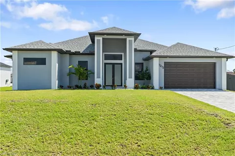 1213 NW 42nd Ave, Cape Coral, FL 33993