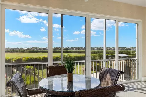 1620 Star Point Ln #1-102, Naples, FL 34112