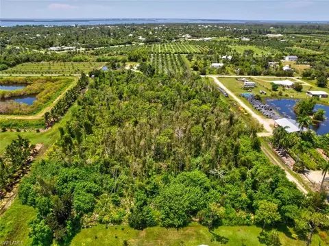 6911 Sunrise Ln, Bokeelia, FL 33922