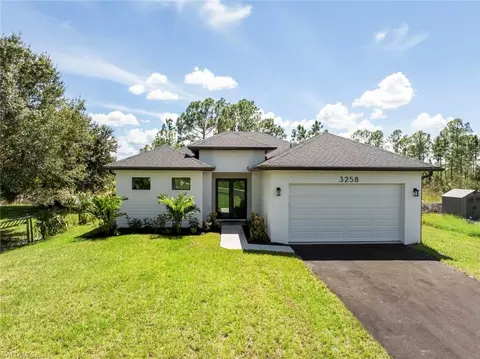 3258 56th Ave NE, Naples, FL 34120