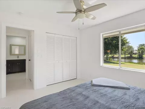 Bedroom - 262 Torrey Pines Pt, Naples, FL 34113 photo 5 of 7