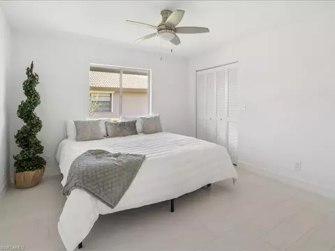 Bedroom - 262 Torrey Pines Pt, Naples, FL 34113 photo 6 of 7