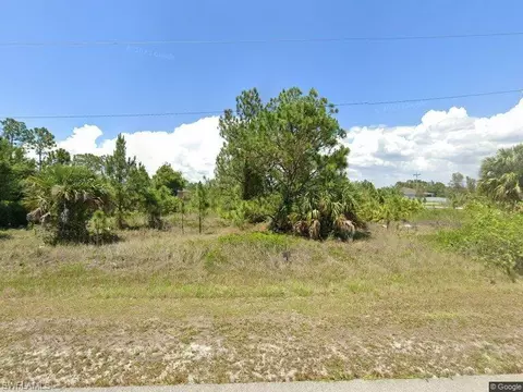 867 Millpond St E, Lehigh Acres, FL 33974