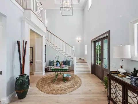 Entry Way - 533 Turtle Hatch Ln, Naples, FL 34103 photo 3 of 7