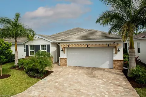 28005 Seasons Tide Ave, Bonita Springs, FL 34135