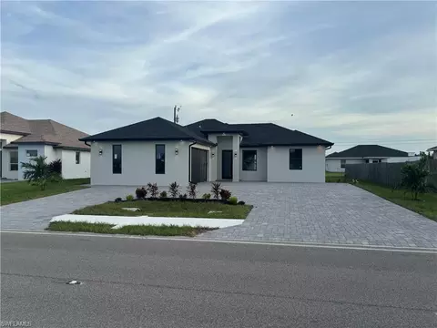 224 Tropicana Pkwy W, Cape Coral, FL 33993