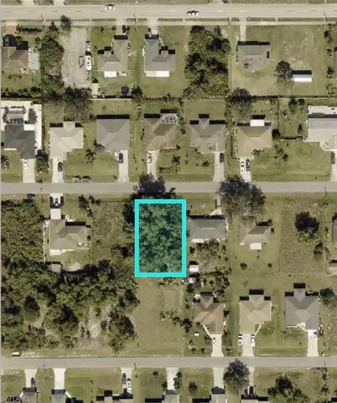 3709 11th St W, Lehigh Acres, FL 33971