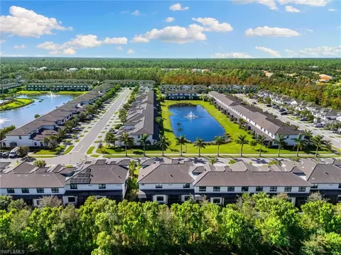 View/Area - 7606 Rockefeller Dr, Naples, FL 34119 photo 1 of 2