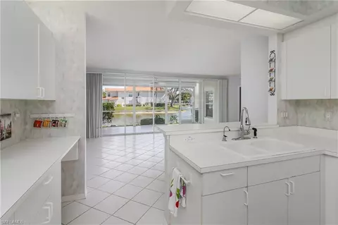 7576 Oleander Gate Dr #102, Naples, FL 34109 photo 24