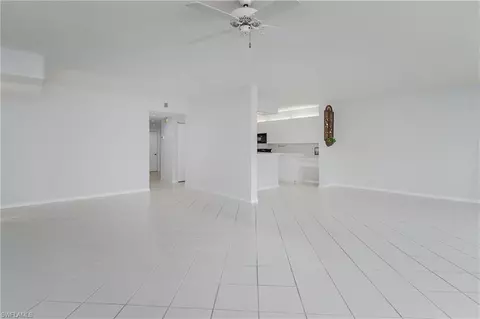 7576 Oleander Gate Dr #102, Naples, FL 34109 photo 8
