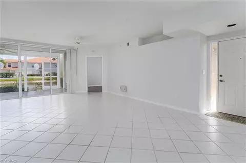 7576 Oleander Gate Dr #102, Naples, FL 34109 photo 7