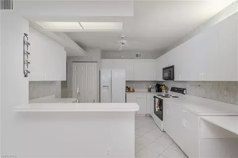 7576 Oleander Gate Dr #102, Naples, FL 34109 photo 22