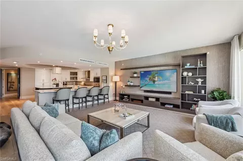 13665 Vanderbilt Dr #304, Naples, FL 34110