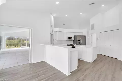 Kitchen - 2357 Abbey Ct, Naples, FL 34112 photo 2 of 3