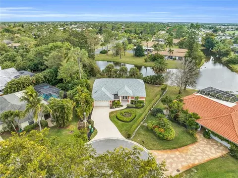 View/Area - 2357 Abbey Ct, Naples, FL 34112 photo 1 of 8