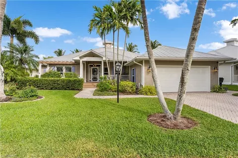 12649 Coconut Creek Ct, Fort Myers, FL 33908